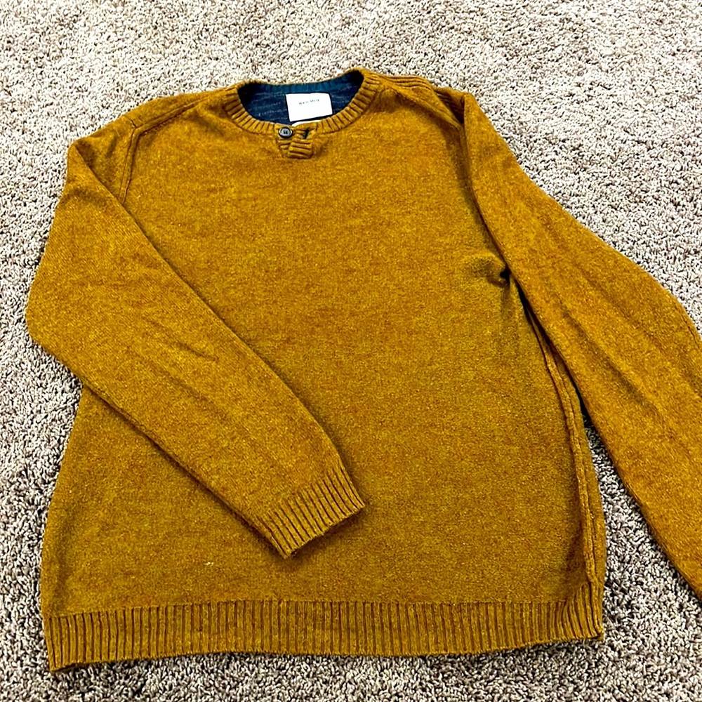 Men’s Whitestuff crew neck sweater